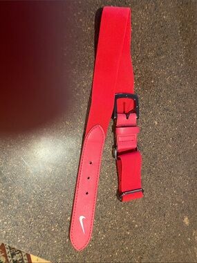 Nike Red Men's Elastic Belt with Metal Buckle one size